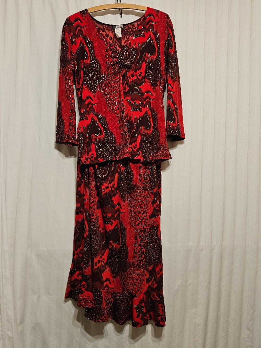 Vintage KC Stevens 2pc blouse and skirt set, vintage, 90's/Y2K red bold 2 piece